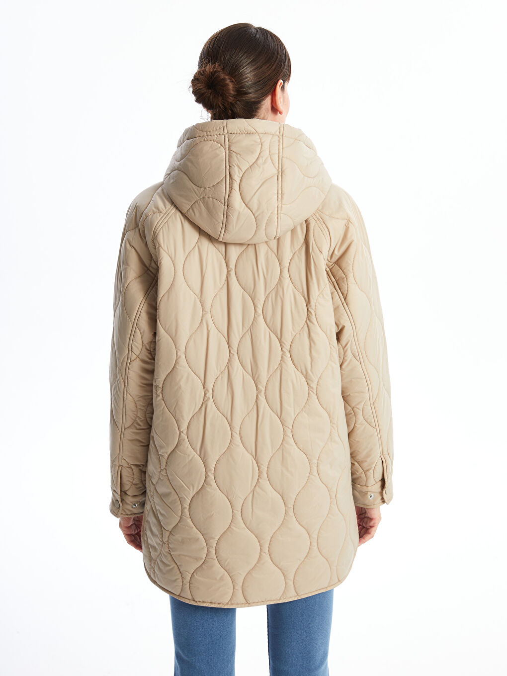 კაპიუშონიანი კაპიტონირებული ოვერსაიზ ქალებისთვის დუტის ქურთუკი-4