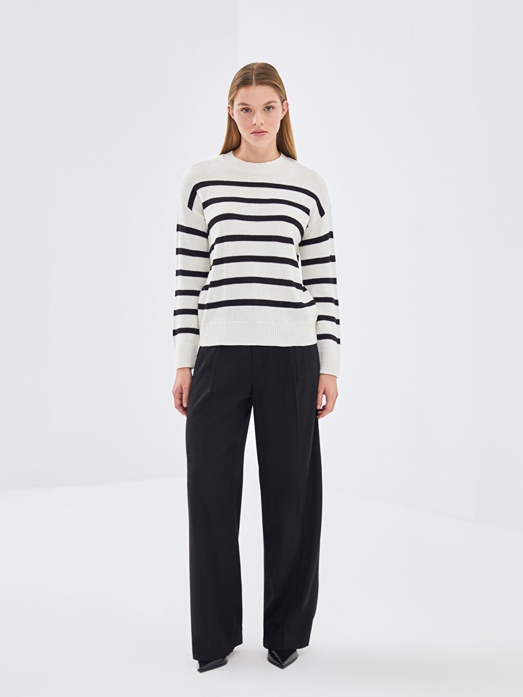 Crew Neck Striped Long Sleeve Oversize Women's Knitwear Sweater-1