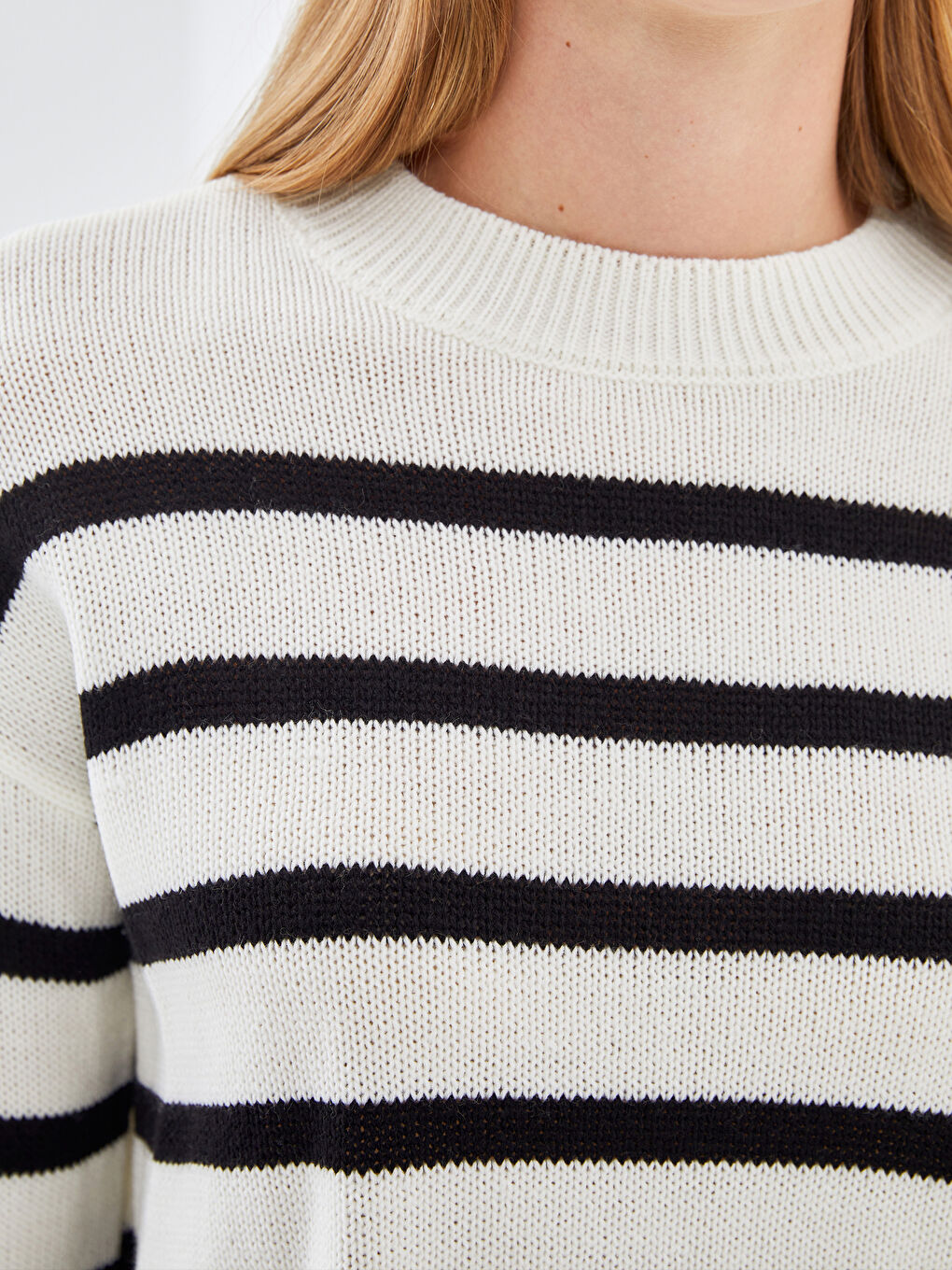 Crew Neck Striped Long Sleeve Oversize Women's Knitwear Sweater-2