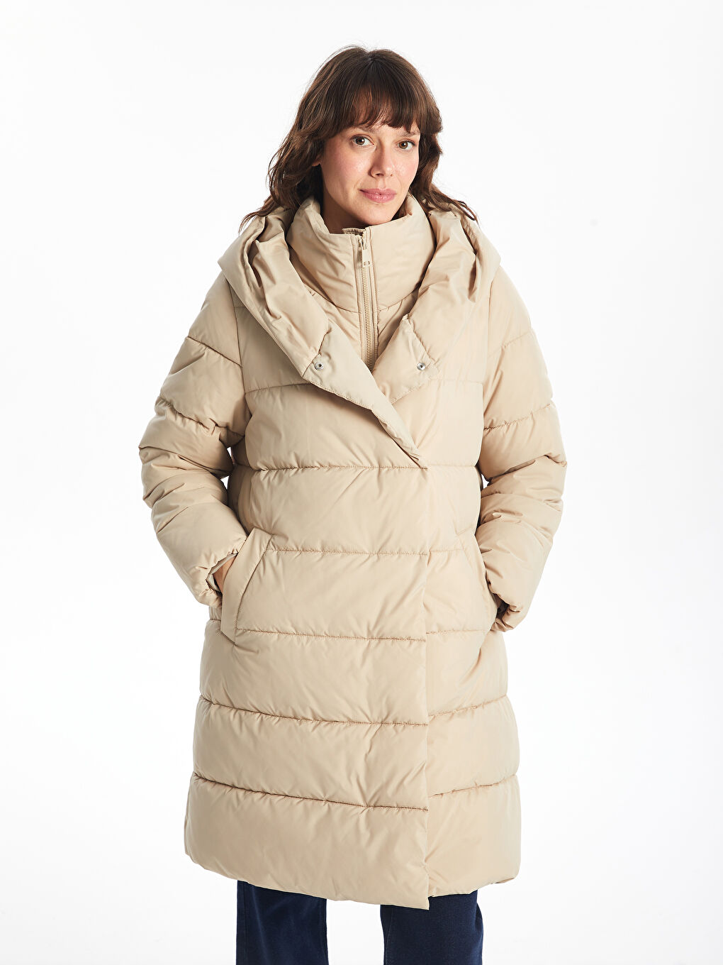 LCWAIKIKI Classic Manteau bouffant à capuche pour Femmes -W48254Z8-FGP