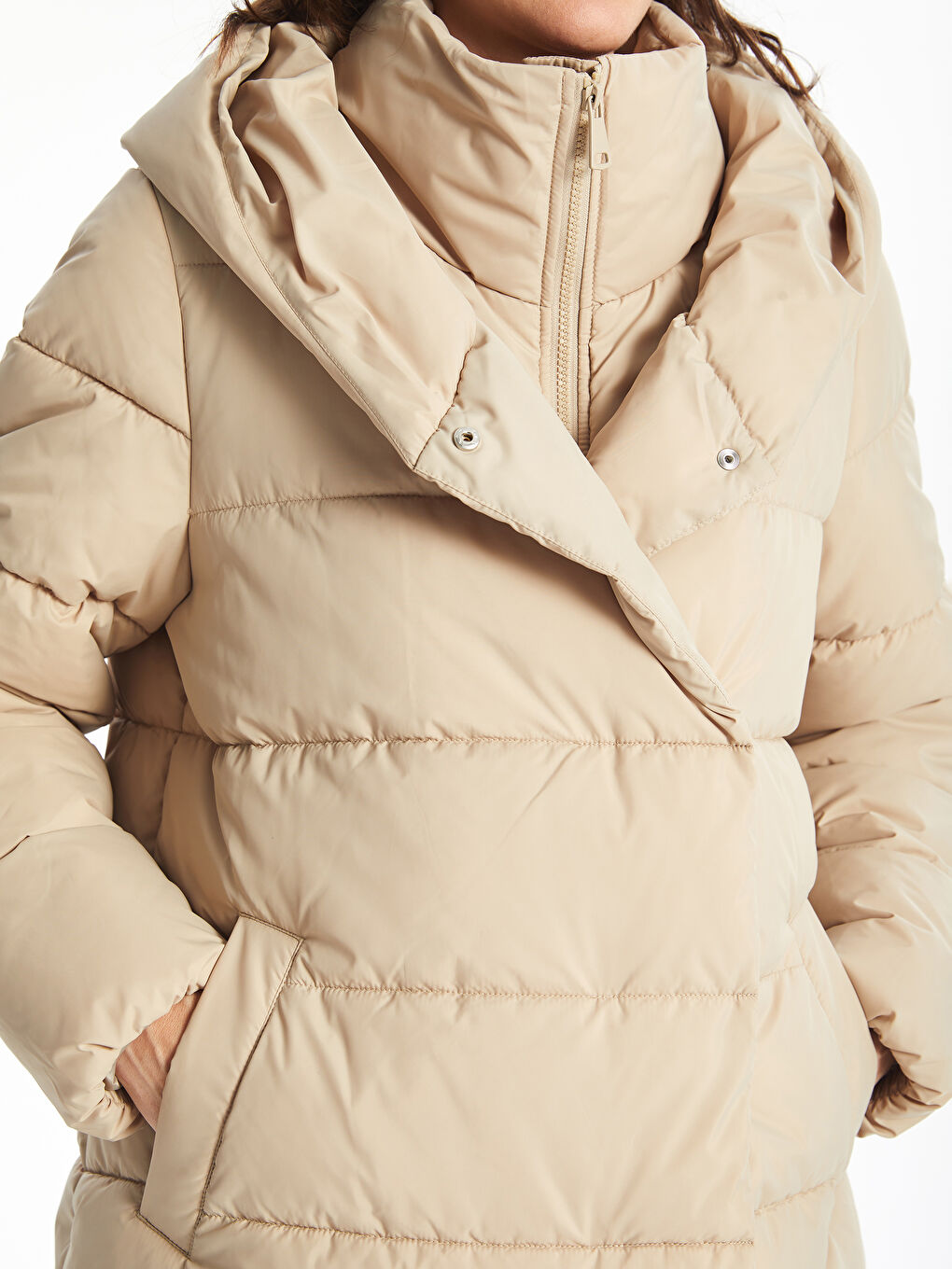 LCWAIKIKI Classic Manteau bouffant à capuche pour Femmes -W48254Z8-FGP