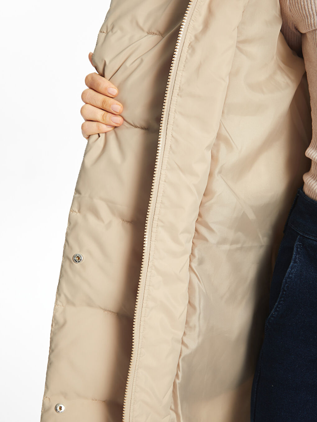 LCWAIKIKI Classic Manteau bouffant à capuche pour Femmes -W48254Z8-FGP