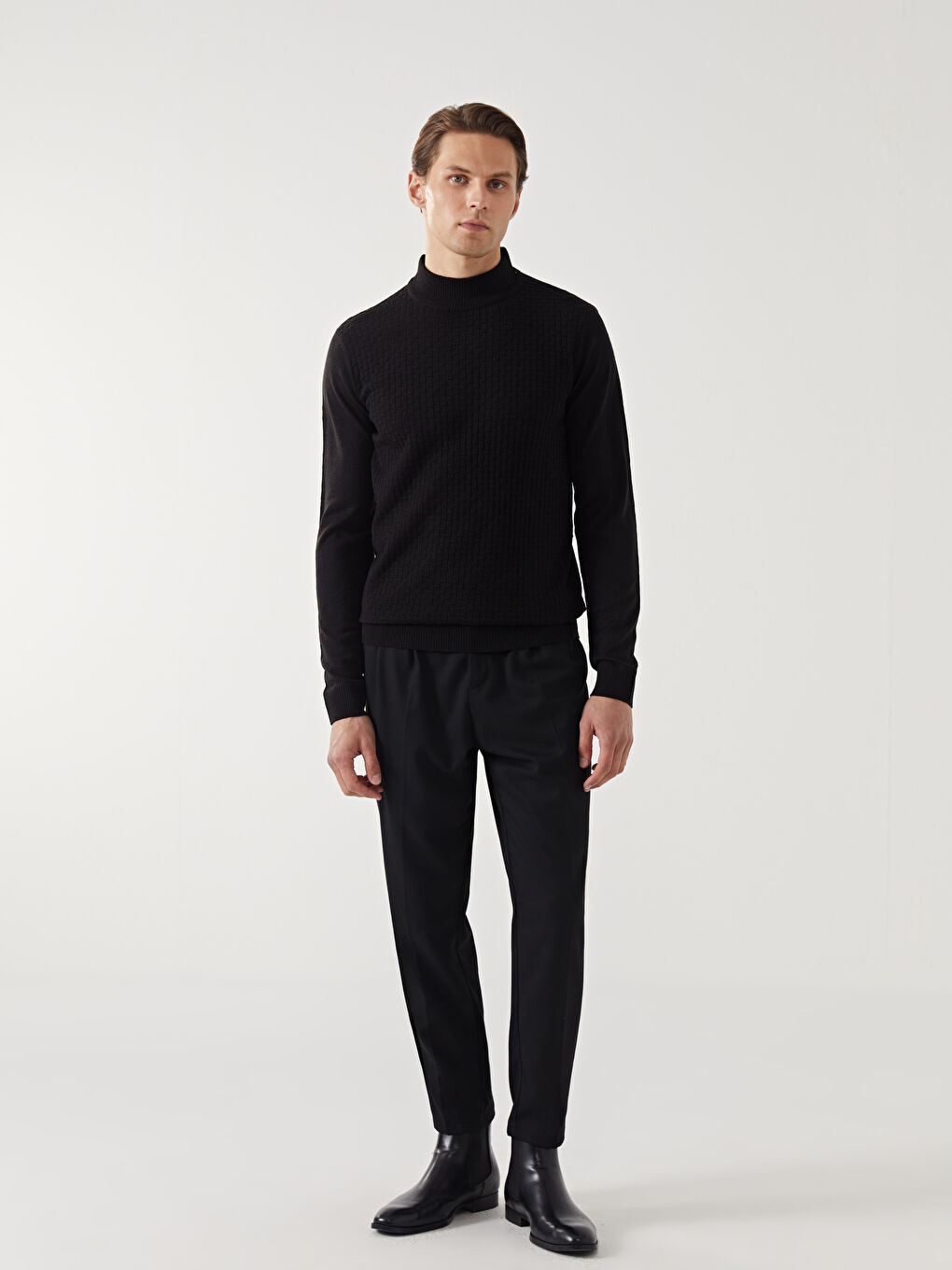 Half Turtleneck Long Sleeve Men's Knitwear Sweater-1