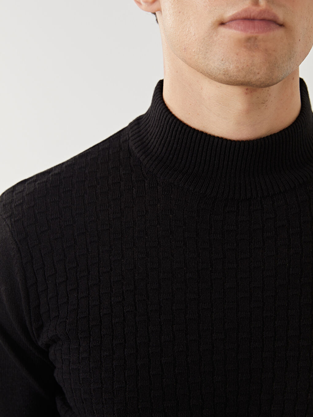 Half Turtleneck Long Sleeve Men's Knitwear Sweater-2