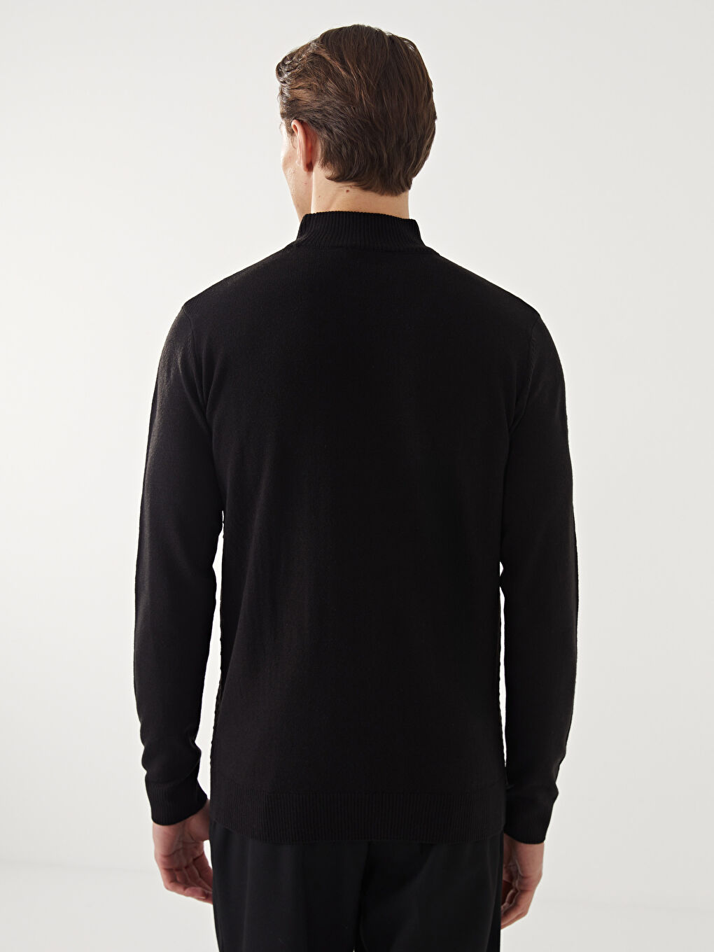 Half Turtleneck Long Sleeve Men's Knitwear Sweater-3