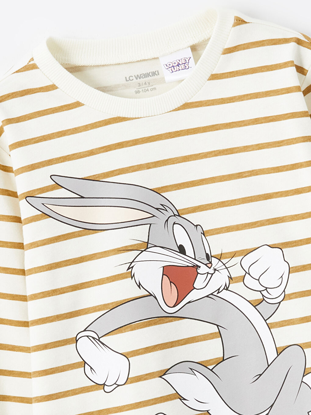 LCW baby Ekru Baskılı Bisiklet Yaka Uzun Kollu Bugs Bunny Baskılı Erkek Bebek Tişört - 1