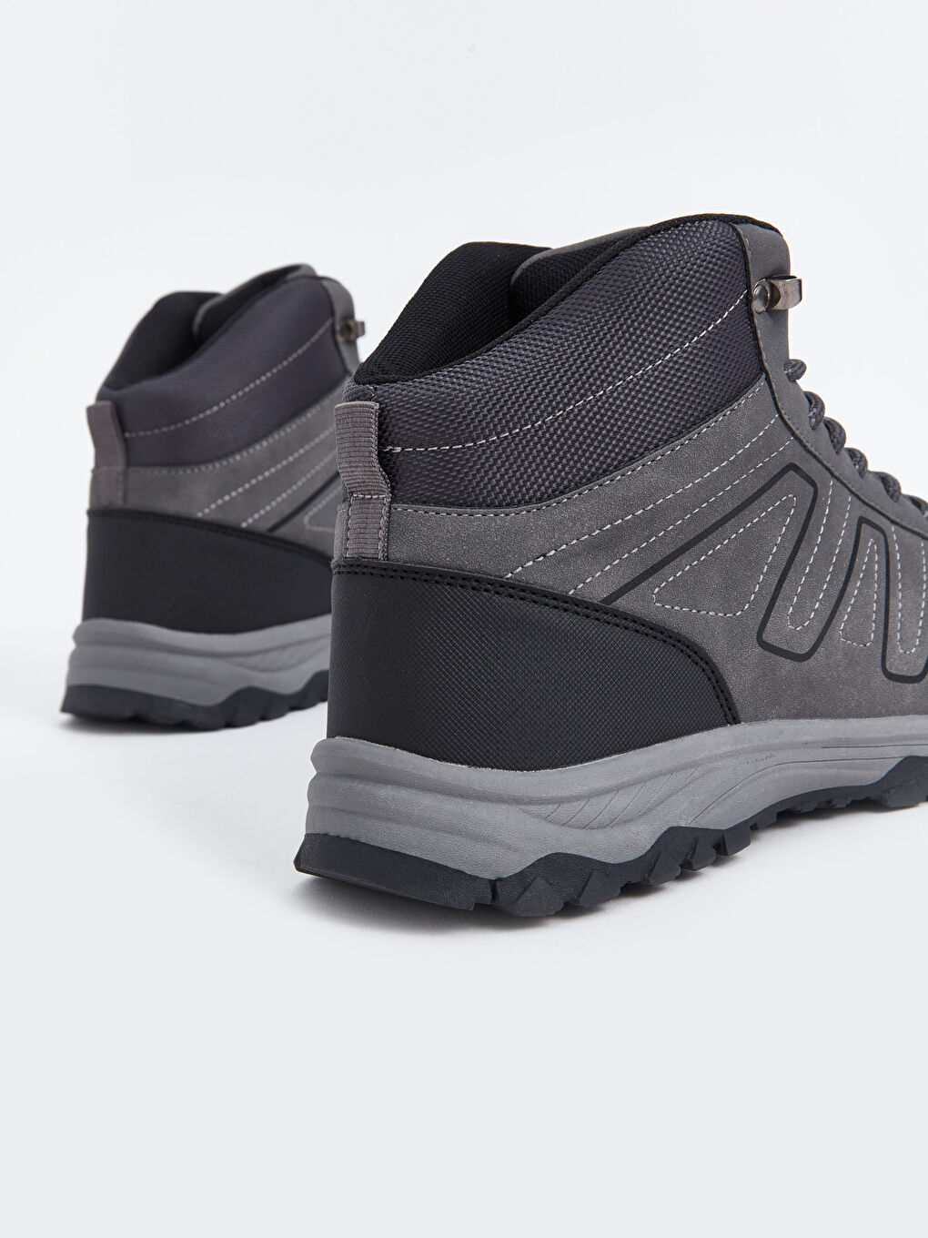 Lace-Up Men's Trekking Boot-4