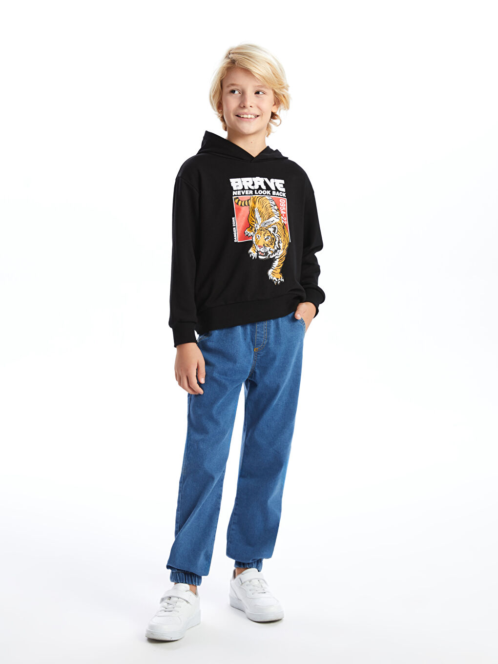 LCW Kids Siyah Kapüşonlu Erkek Çocuk Sweatshirt - 1