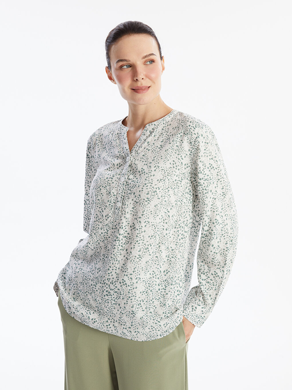 LCW Grace Notch Neck Patterned Long Sleeve Women's Blouse -W48373Z8-LRA