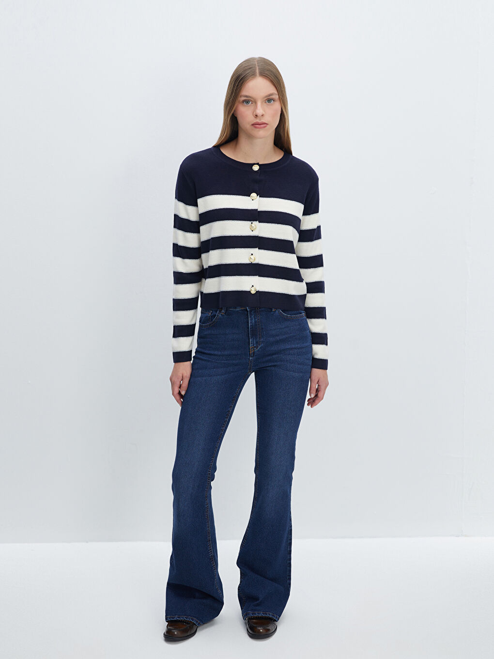 Crew Neck Color Block Women's Knitwear Cardigan-1