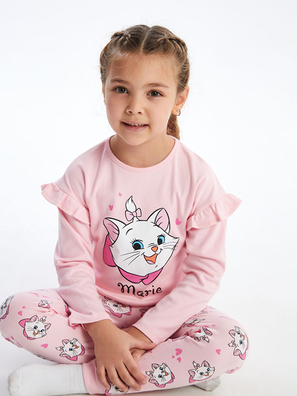 LCW baby Açık Pembe Bisiklet Yaka Uzun Kollu Mary Cat Baskılı Kız Bebek Pijama Takımı