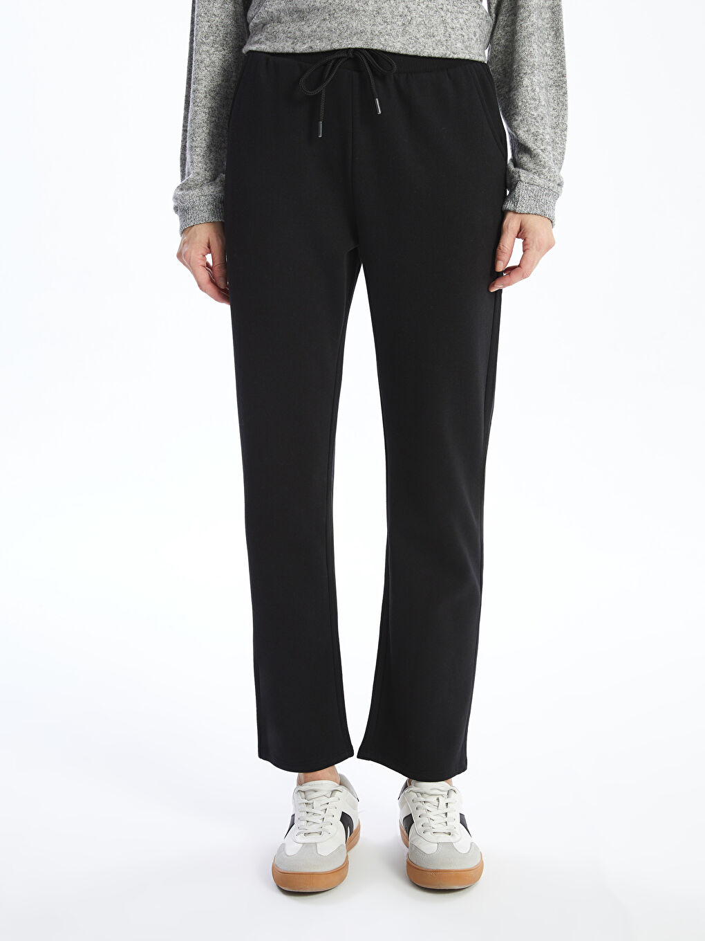 LCWAIKIKI Basic Elasticated Waist Women's Thick Sweatpants -W49300Z8-CVL
