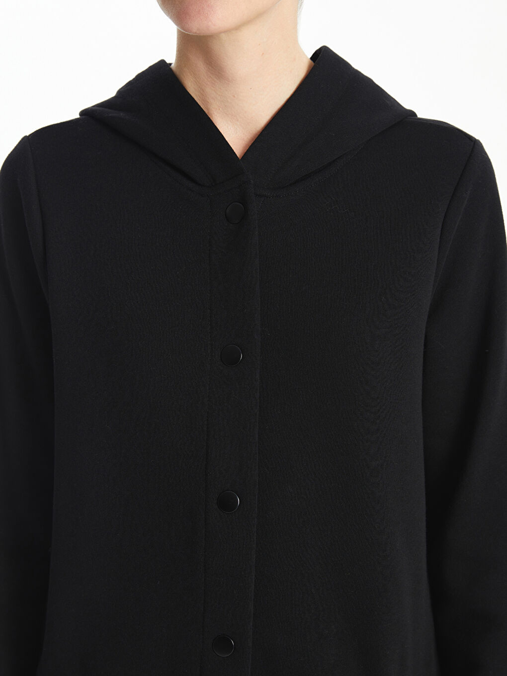 Siyah Kapüşonlu Kadın Hırka-2