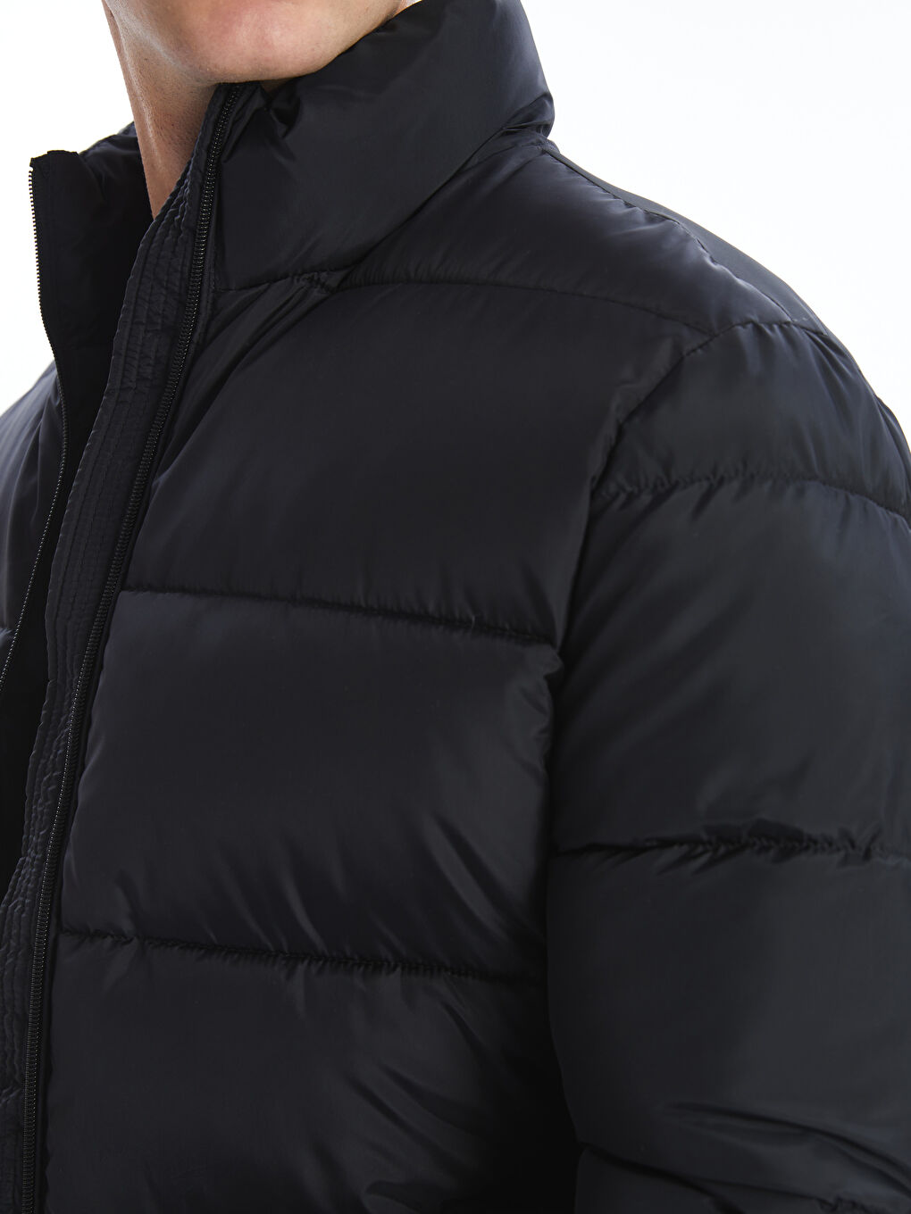 Standard Fit Funnel Neck Men's Puffer Coat-2