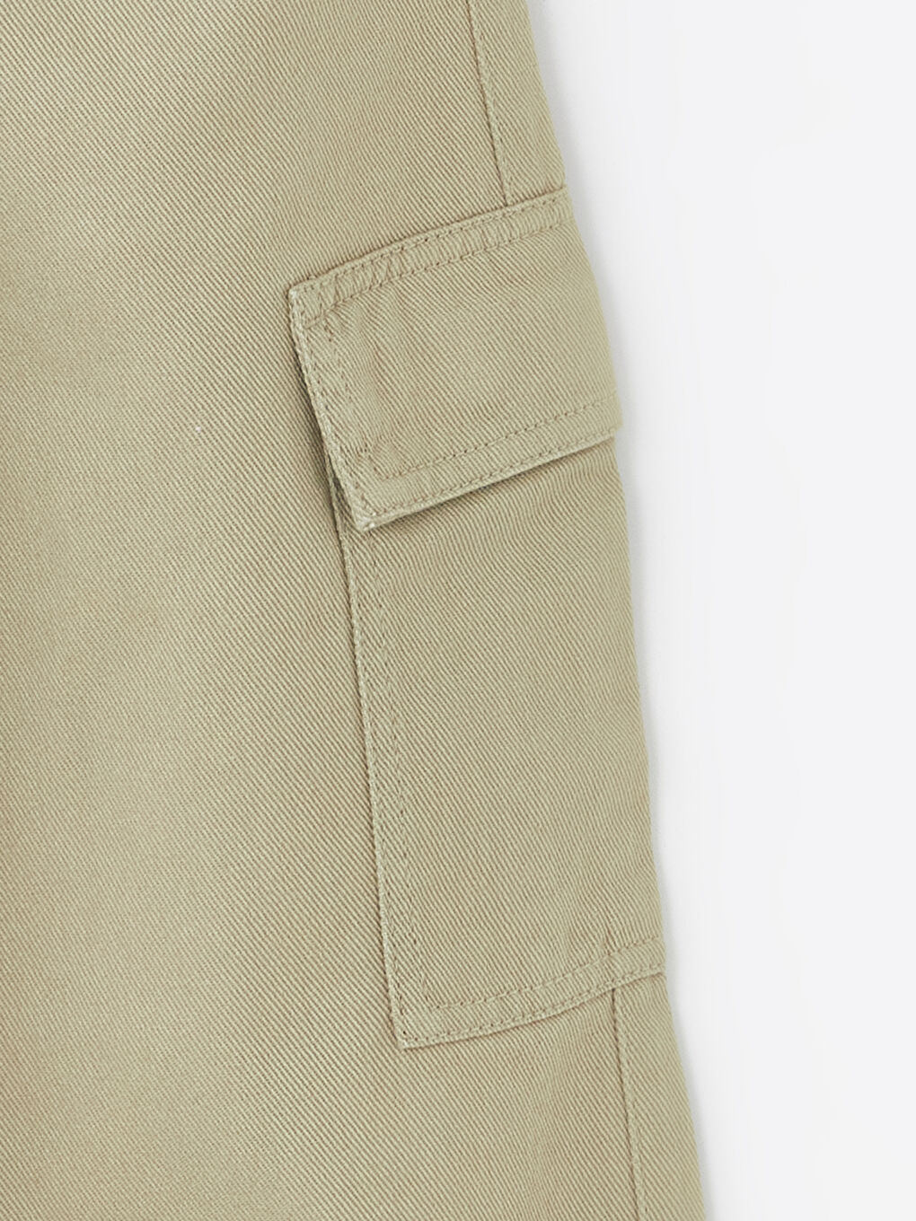 LCW Kids Elasticated Waist Girls' Cargo Jogger Trousers -W49486Z4-VVY