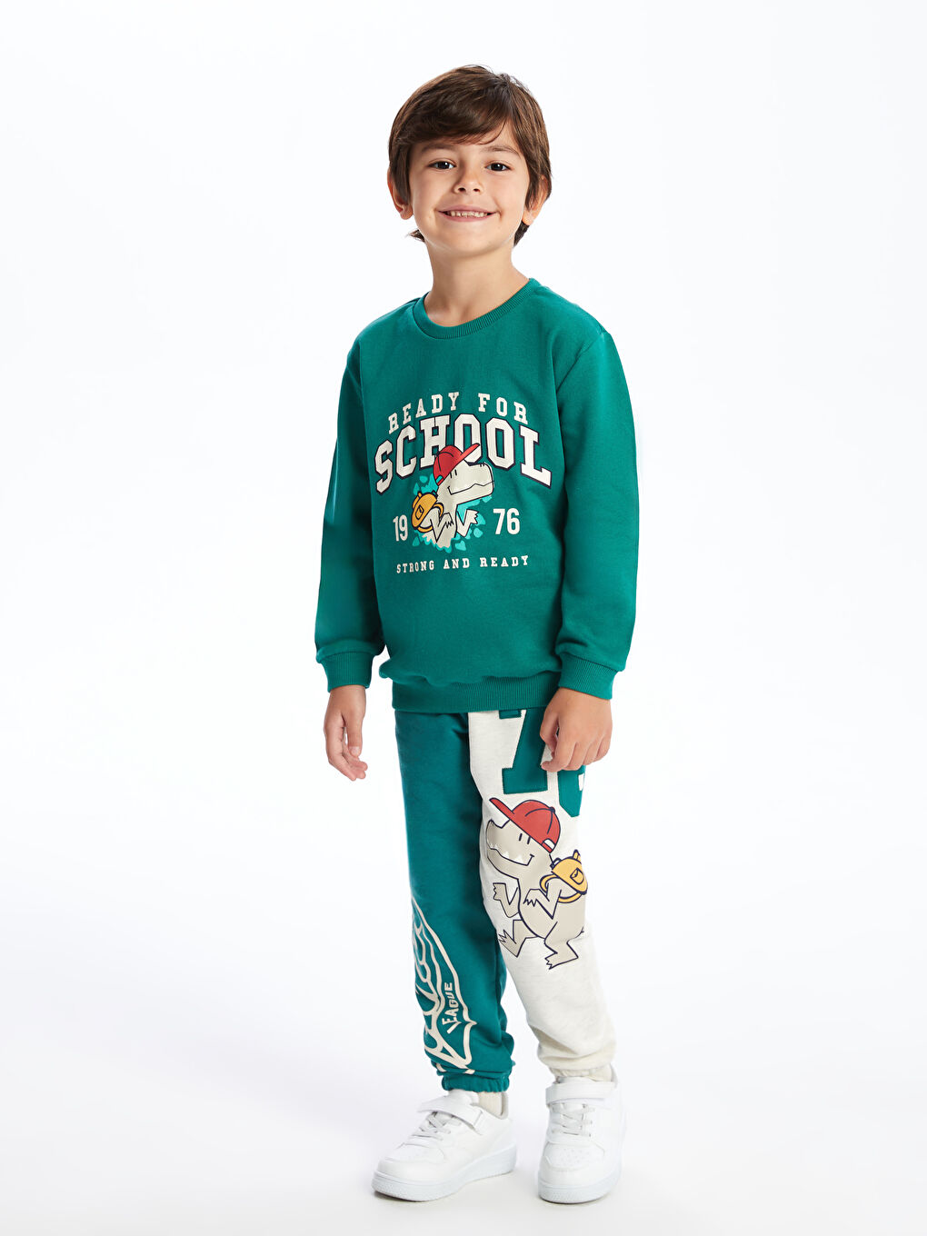 LCW Kids Orta Yeşil Bisiklet Yaka Uzun Kollu Erkek Çocuk Sweatshirt