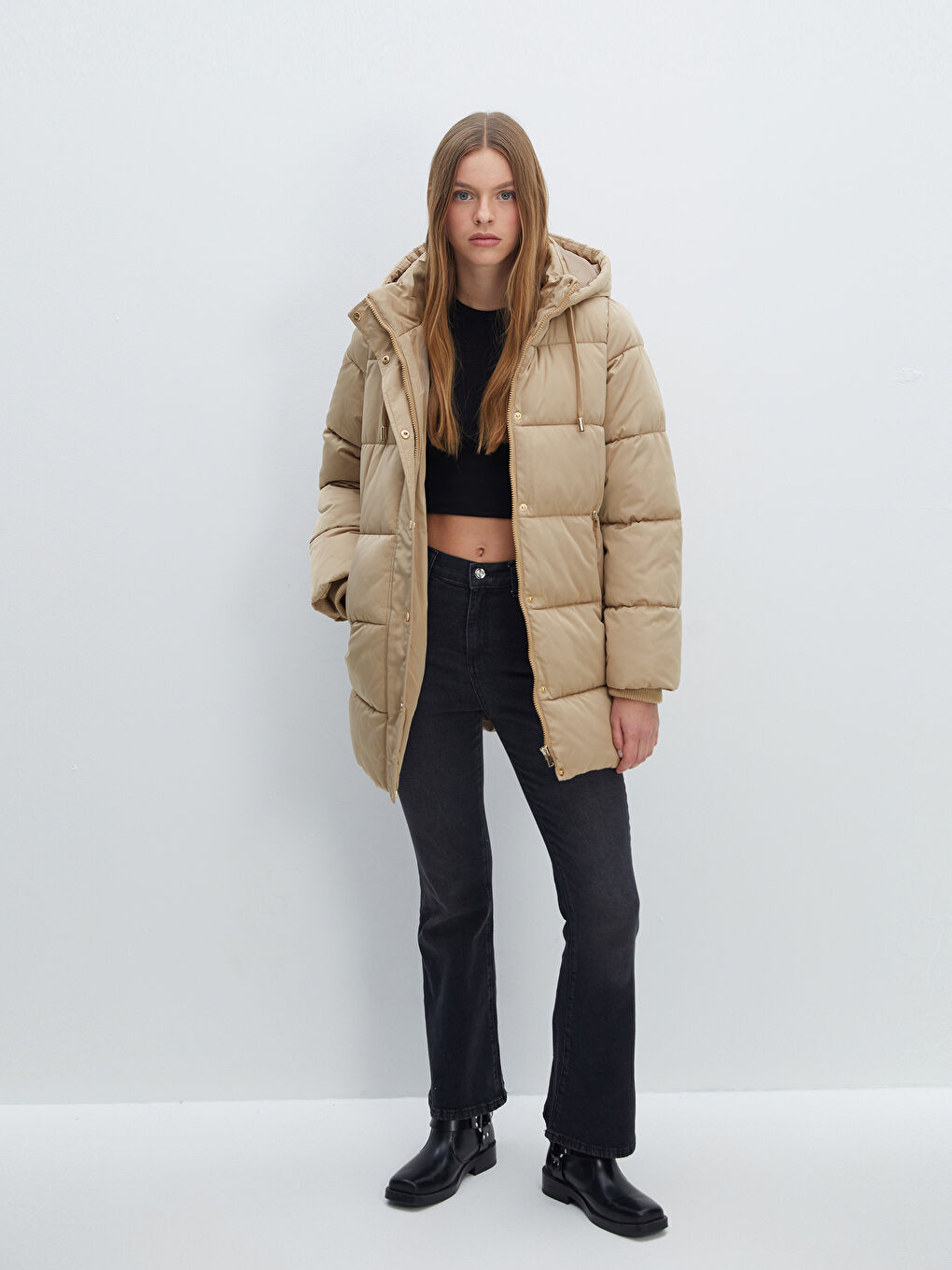 LCW Vision Hooded Women's Puffer Coat -W49626Z8-DFV