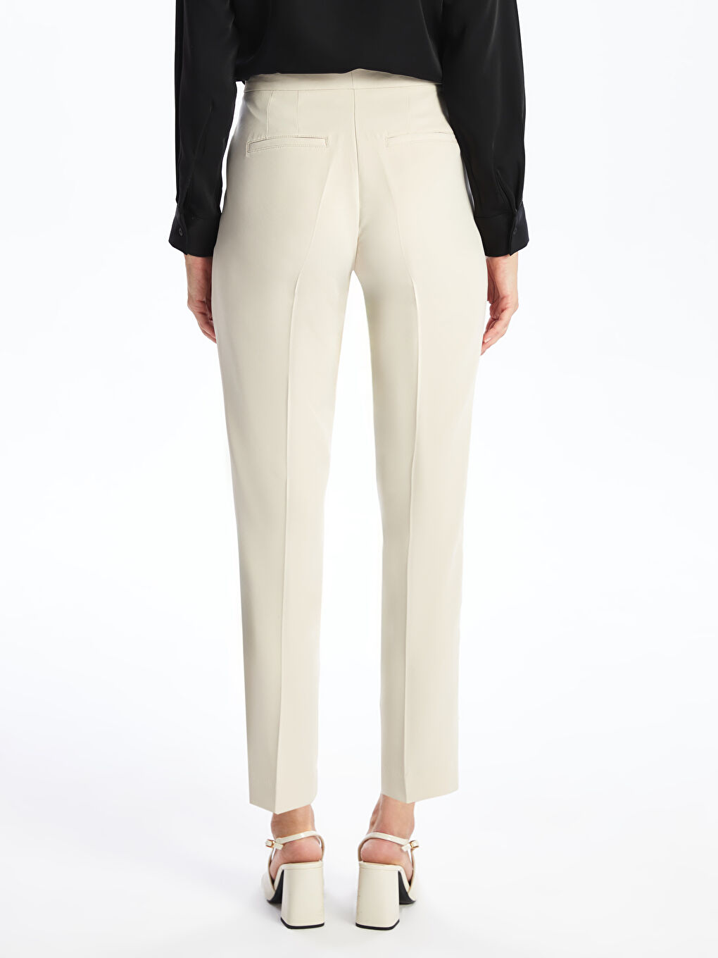LCWAIKIKI Classic Standard Fit Women's Trousers -W49917Z8-GHA