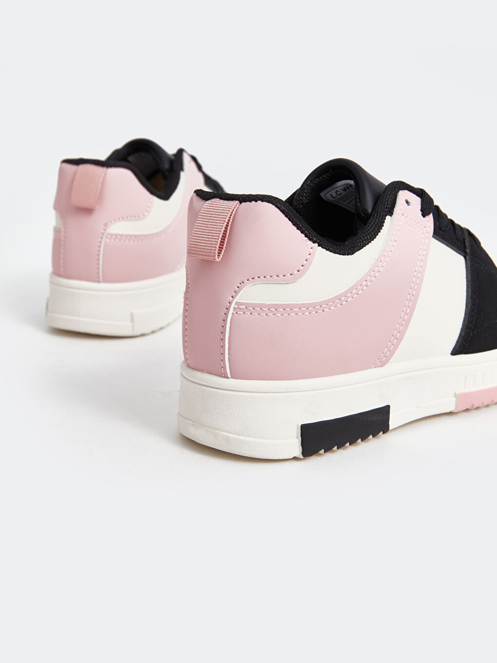 Түрлі-түсті қыздарға арналған кроссовкалар-4