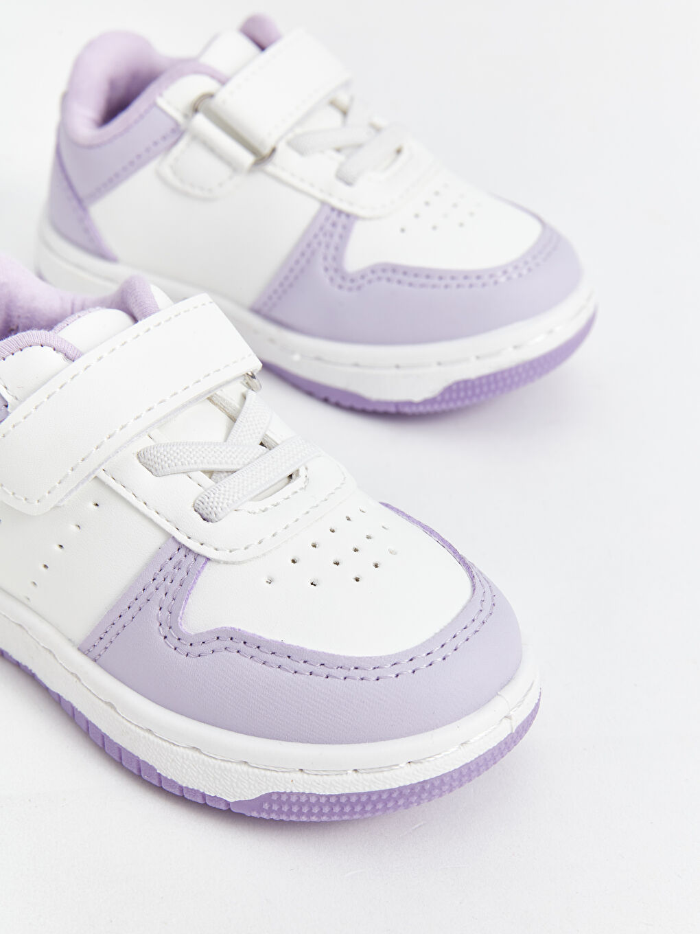 LCW STEPS Baby Girls' Sneakers with Laces & Hook-and-Loop -W4AB28Z1-Q6K
