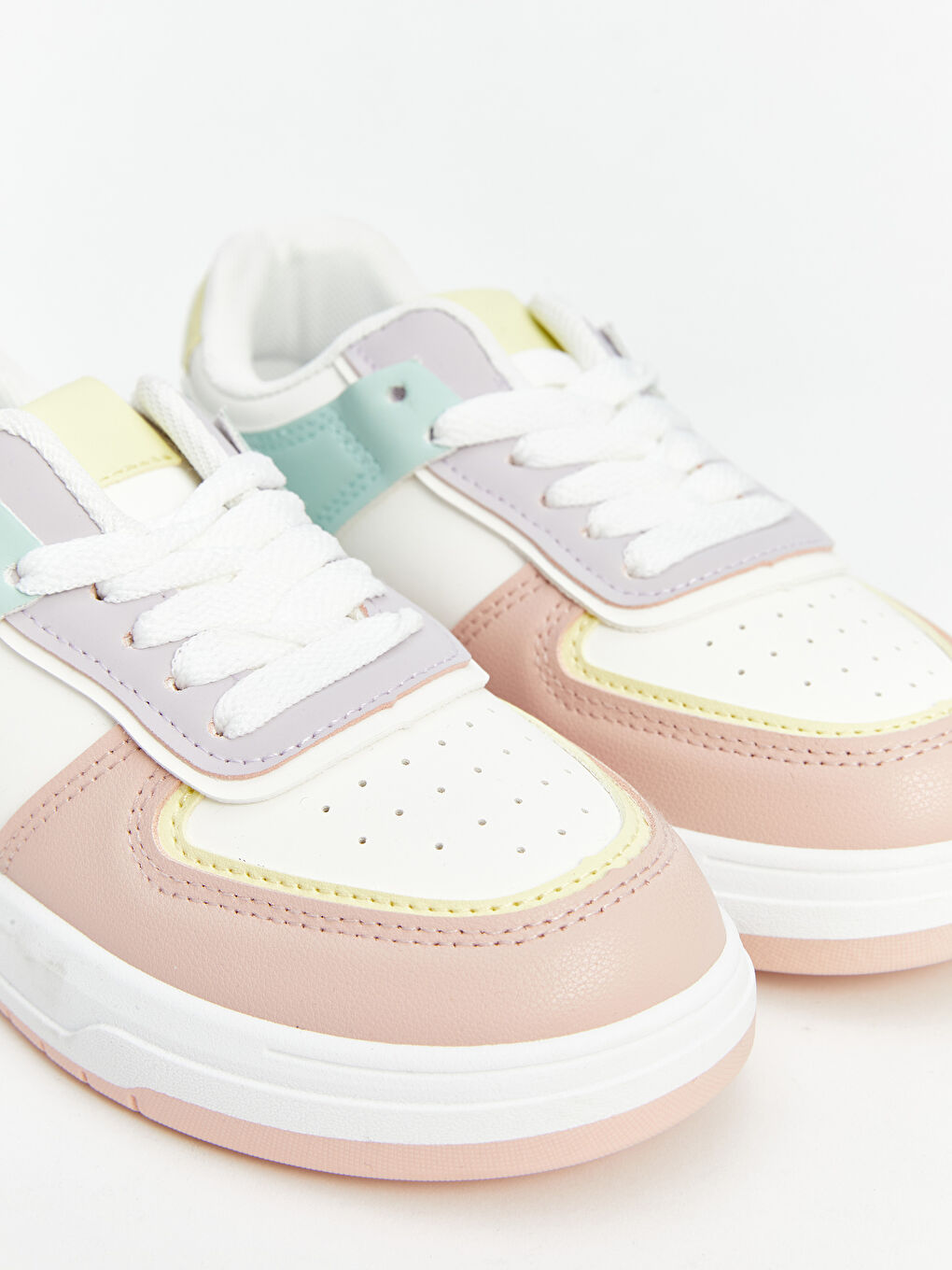 Lace-up Girls' Sneakers -W4AB60Z4-M0T