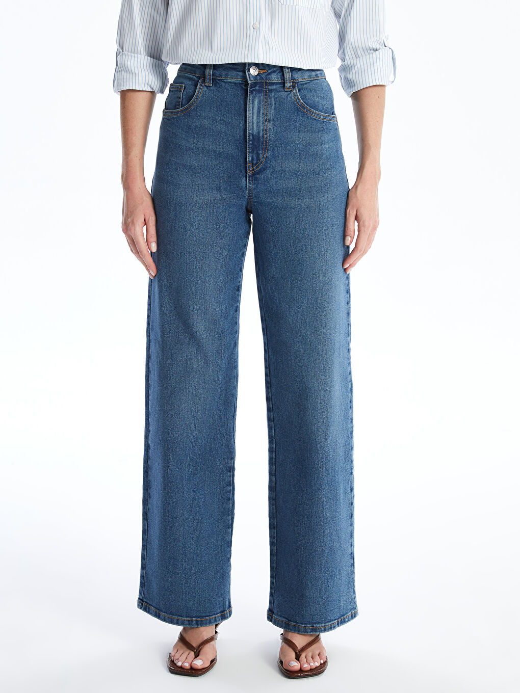 LCWAIKIKI Classic Wideleg Women's Jeans -W4AC74Z8-H45