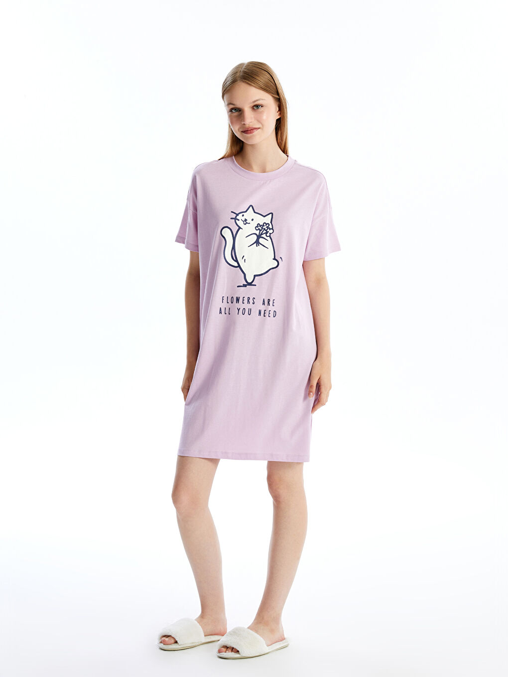 LCW Young H12 Rundhalsausschnitt Bedrucktes Nachthemd für Damen -W4AD42Z8-FGL