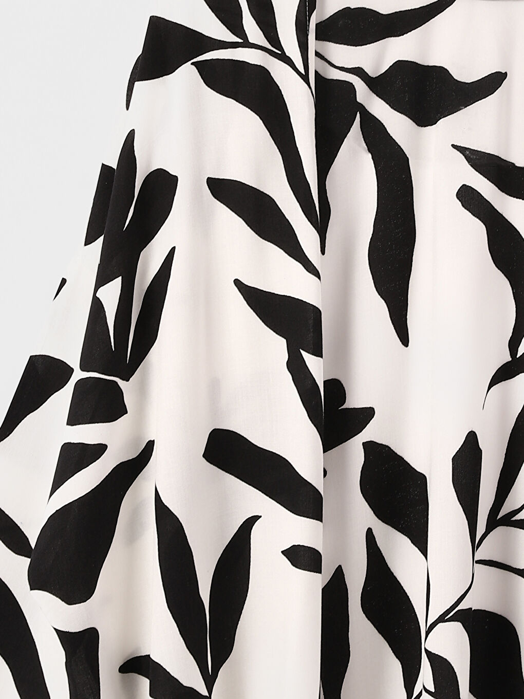 كيمونو نسائي واسع الحجم بياقة شال ونقشة-6