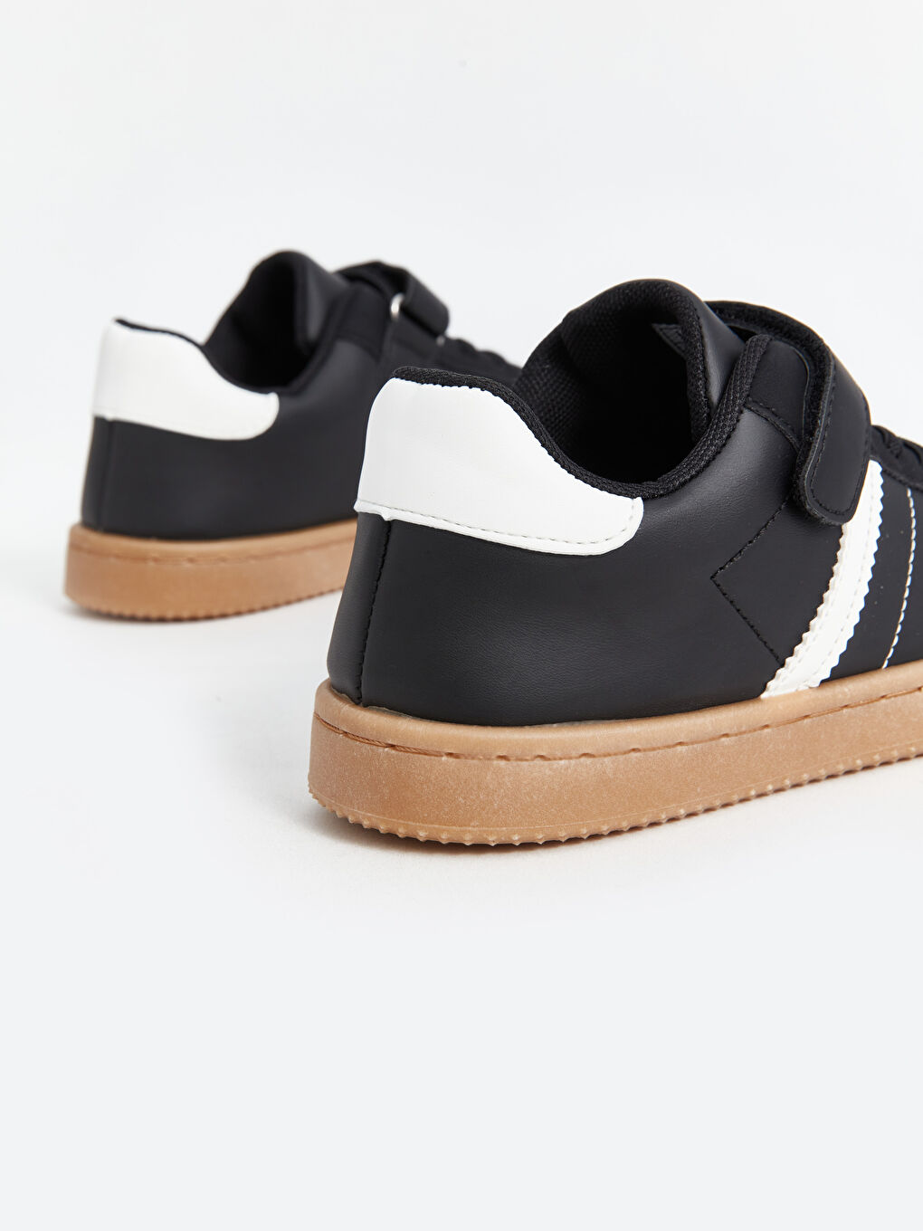 Laces & Hook-and-Loop Boys' Sneakers-4