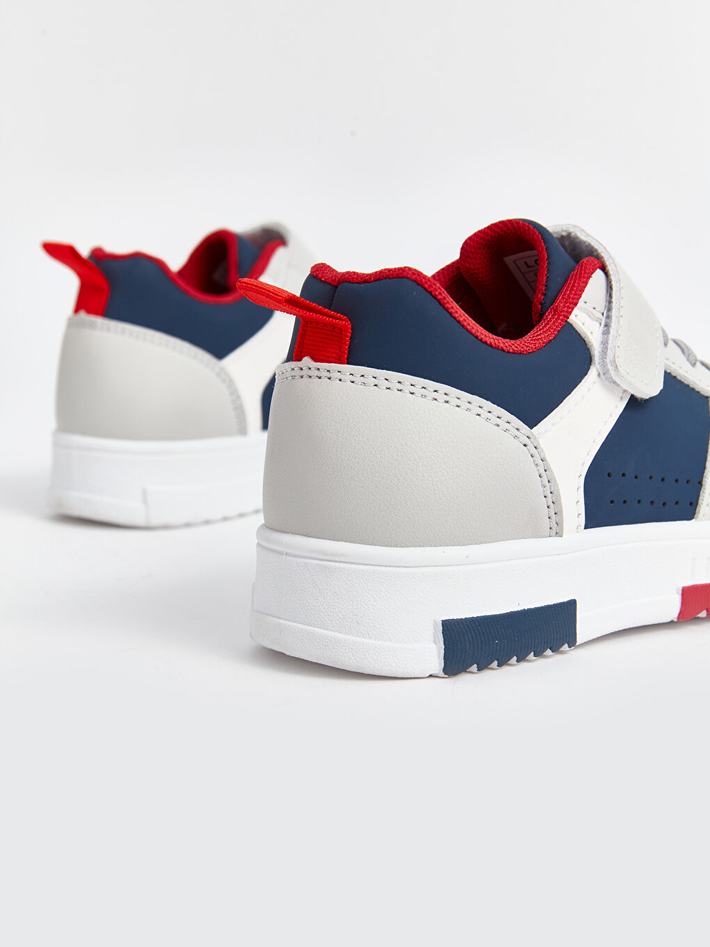 Laces and Hook-and-Loop Color Block Boys' Sports Shoes-4