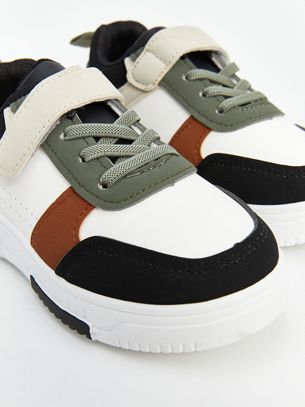 Laces and Hook-and-Loop Color Block Boys' Sports Shoes-2