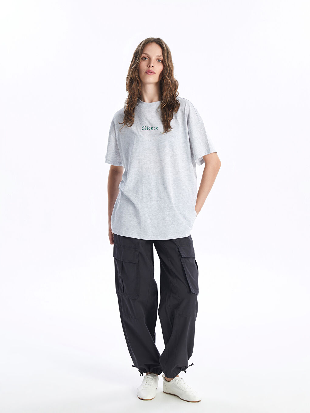 LCW Vision Pantalon Cargo Uni en Gabardine à Taille Élastiquée pour Femmes -W4AL48Z8-YG5