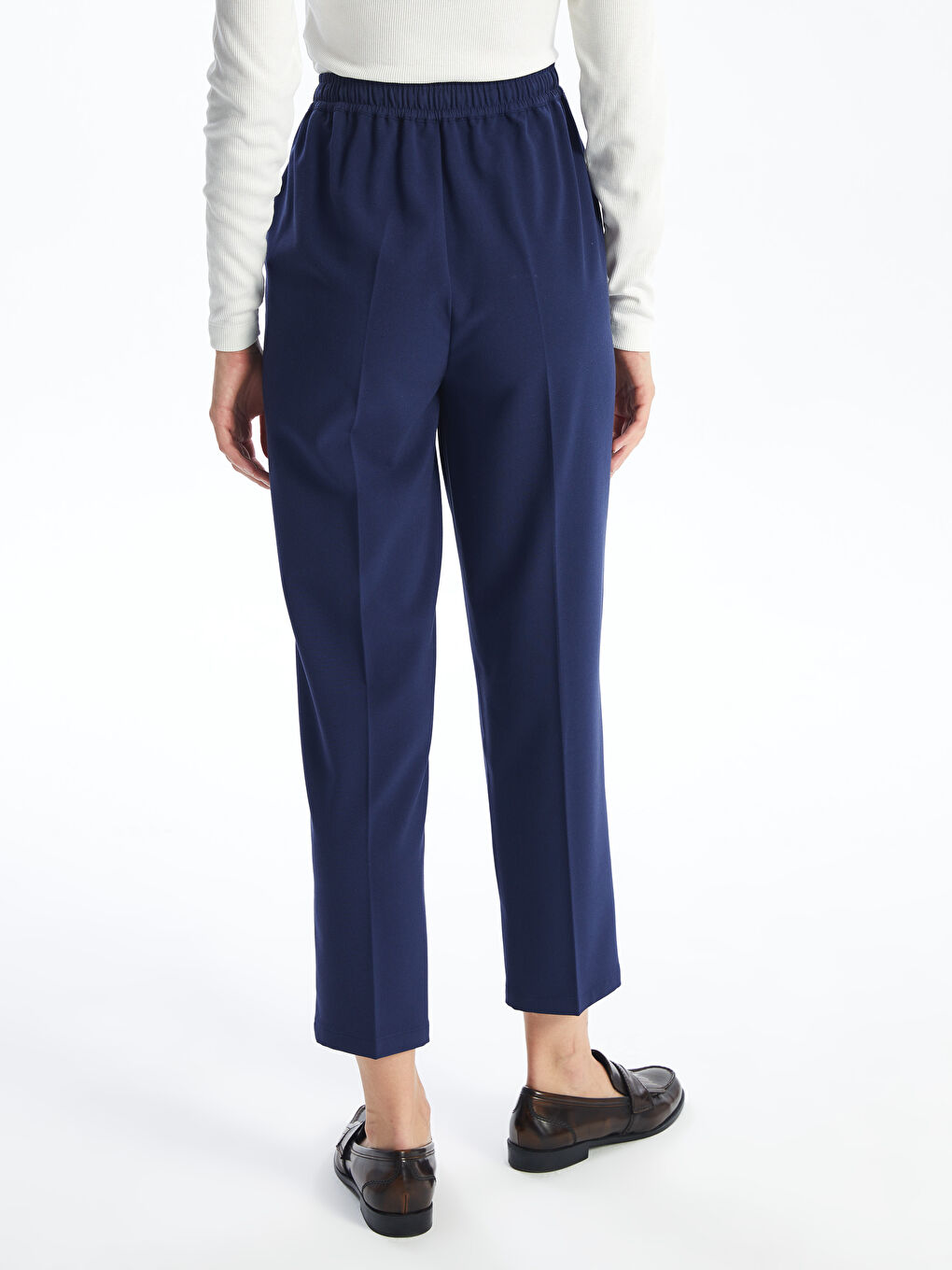 Pantalone za žene kroja šargarepe, sa elastičnim pojasom -W4AL85Z8-YB0