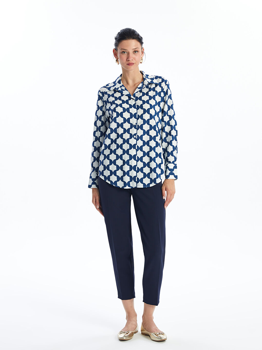 LCWAIKIKI Classic Patterned Women's Shirt -W4AN07Z8-LRA