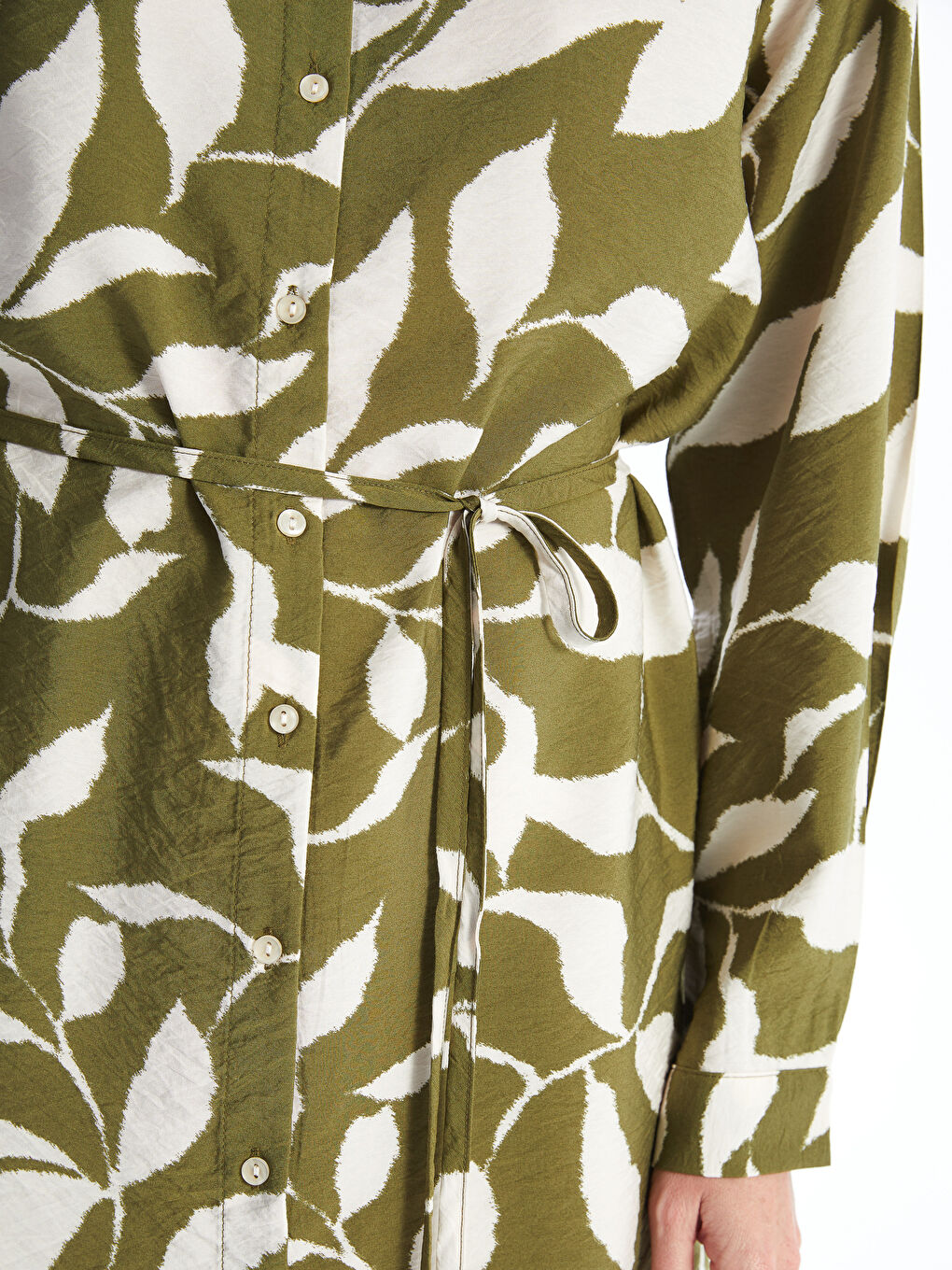 LCWAIKIKI Classic Patterned Women's Shirt Tunic with Sash -W4AN10Z8-LS6