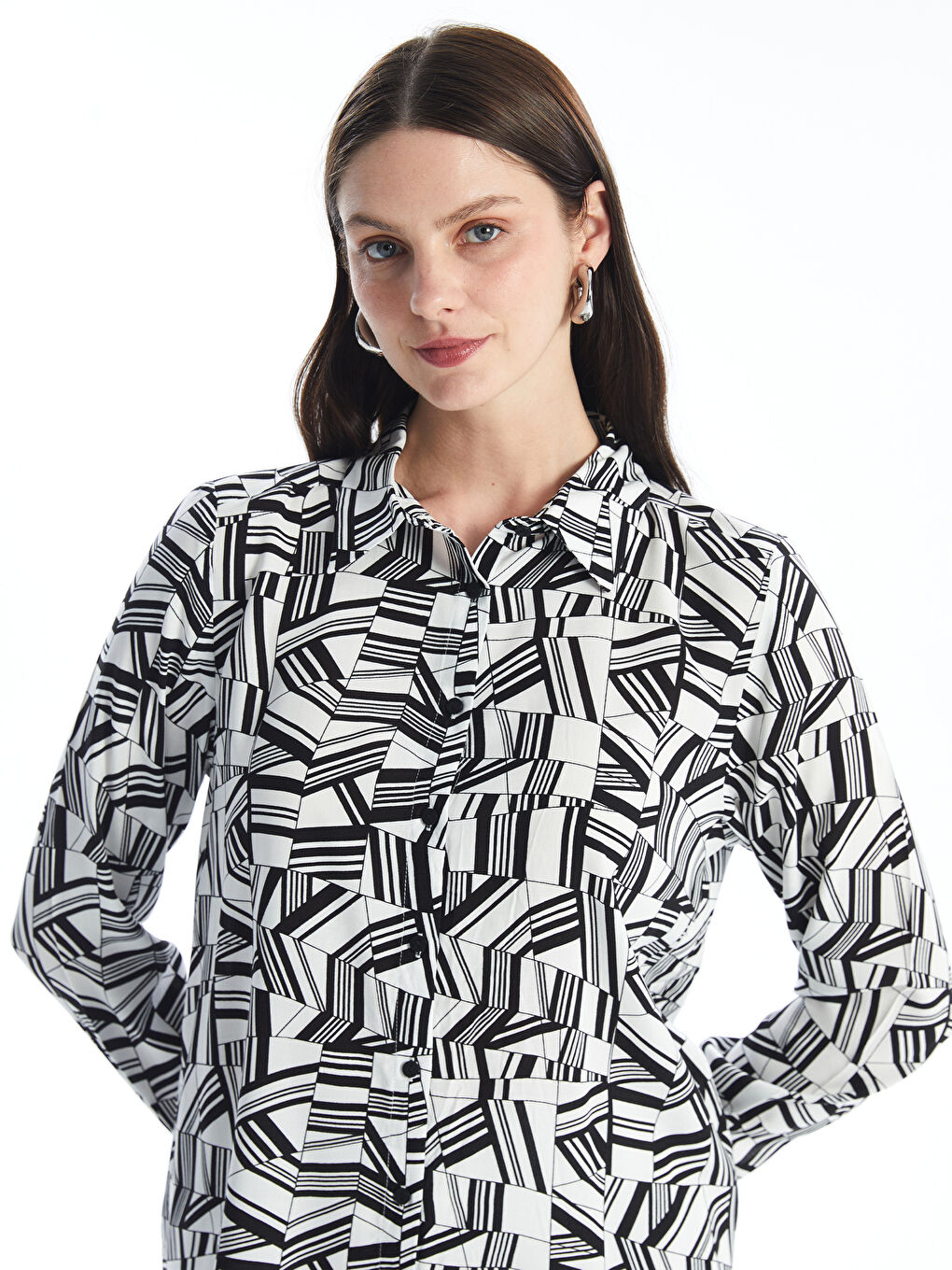 LCWAIKIKI Classic Patterned Long Sleeve Women's Shirt -W4AN11Z8-LU7