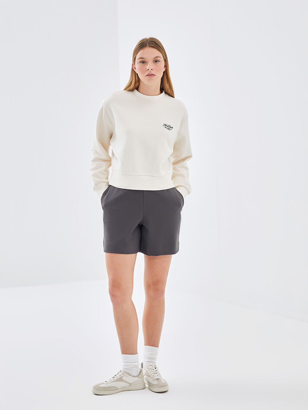 LCW Vision Vanılya Bisiklet Yaka Baskılı Oversize Kadın Sweatshirt - 1