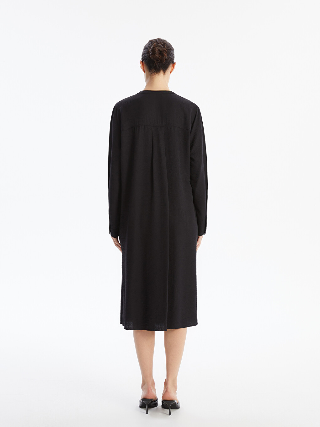 Robe Pour Femmes À Col Rond-3