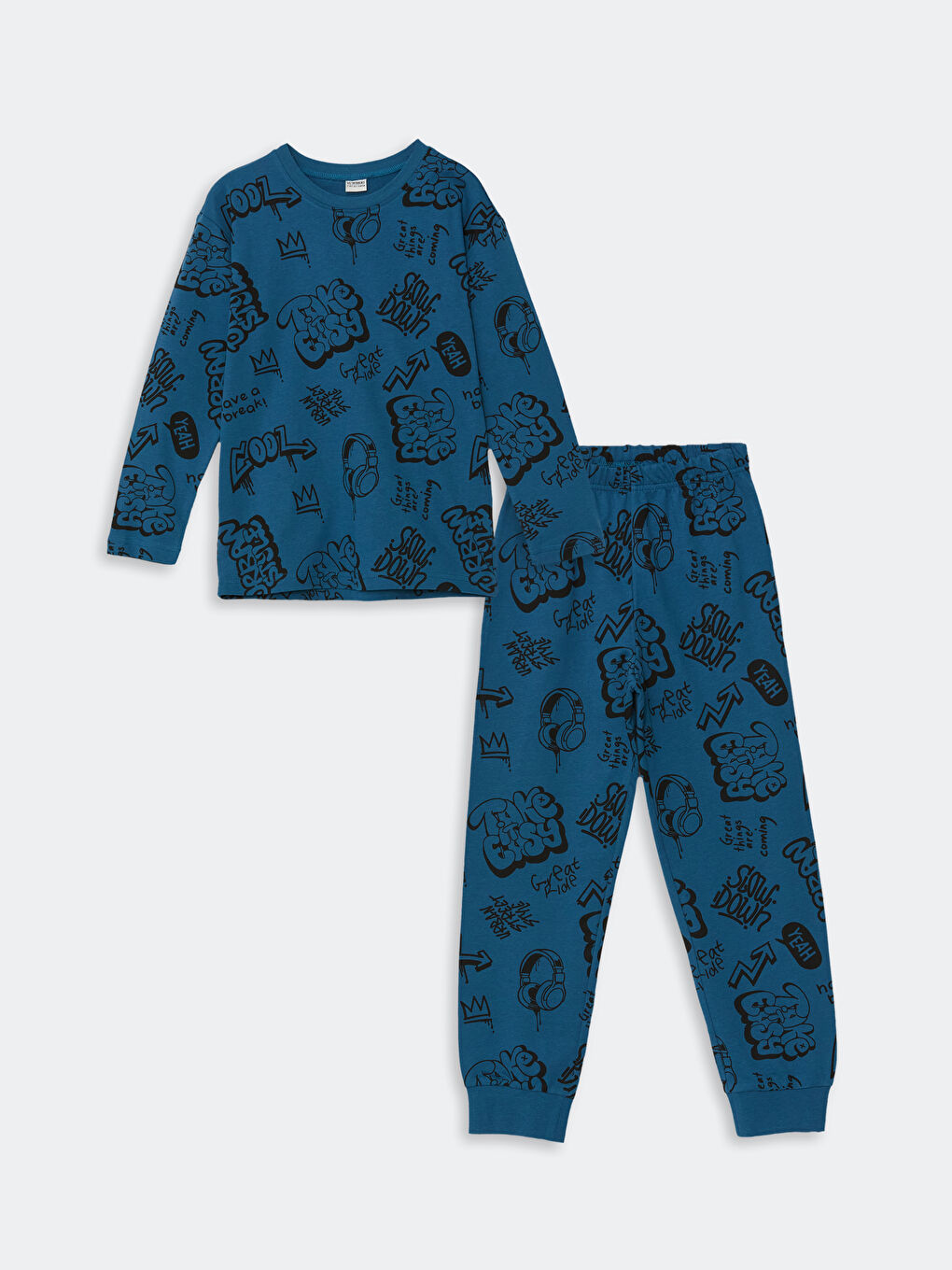 طقم بيجامة للأولاد بياقة دائرية