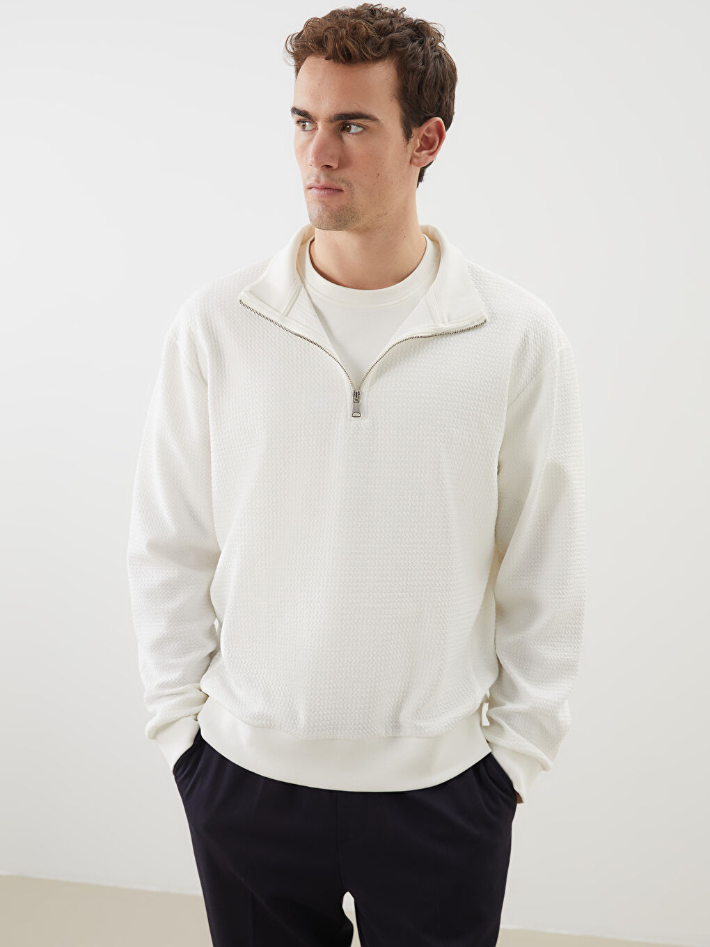 LCW Vision Funnel Neck Men's Sweatshirt -W4AR01Z8-R9J