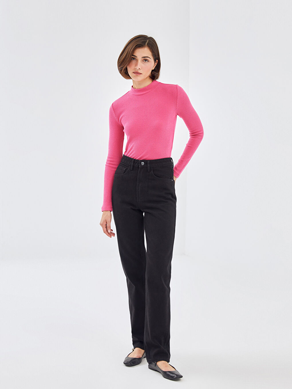 Straight Fit Women's Jeans -W4AR18Z8-327