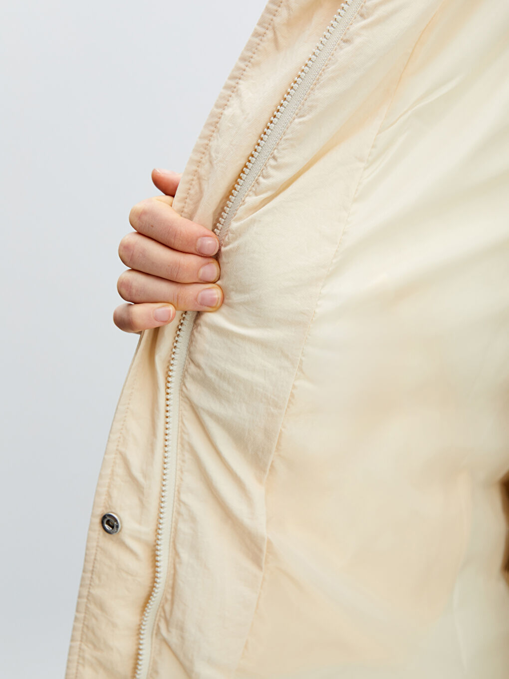 LCW Vision Gesteppter Damen Steppmantel mit Kapuze -W4AR84Z8-VZD