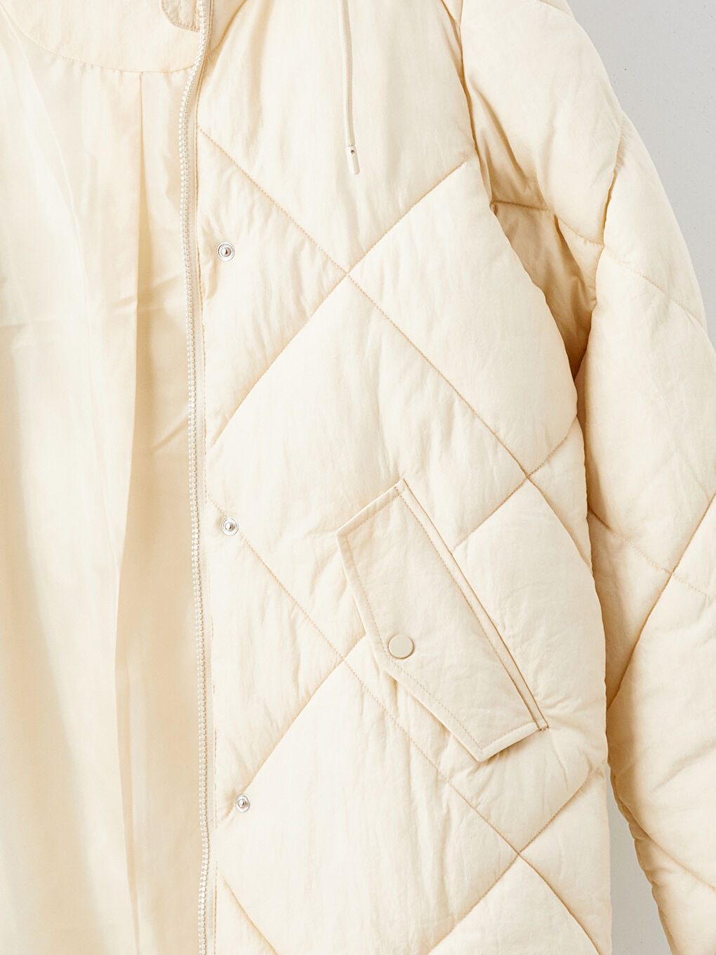 LCW Vision Gesteppter Damen Steppmantel mit Kapuze -W4AR84Z8-VZD