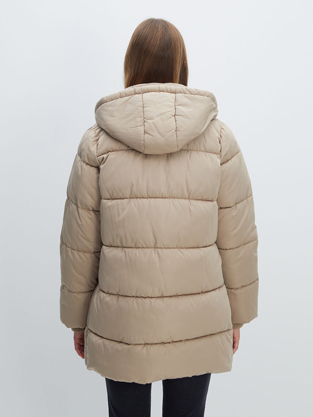 Bej Kapüşonlu Kadın Şişme Mont-4