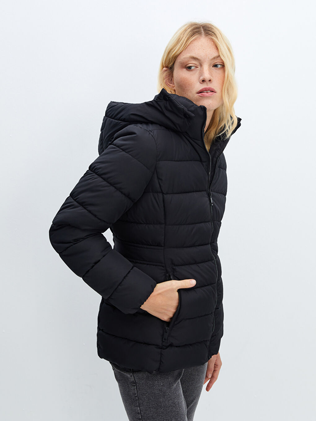 Ženska Puffer Jakna sa Kapuljačom