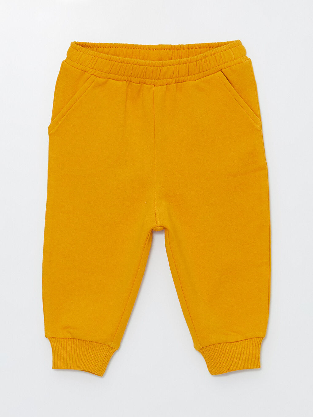 LC Waikiki Crew Neck Long Sleeve Winnie the Pooh Printed Baby Boys' Sweatshirt and Sweatpants 2 Pack Set -W4AS77Z1-LRA