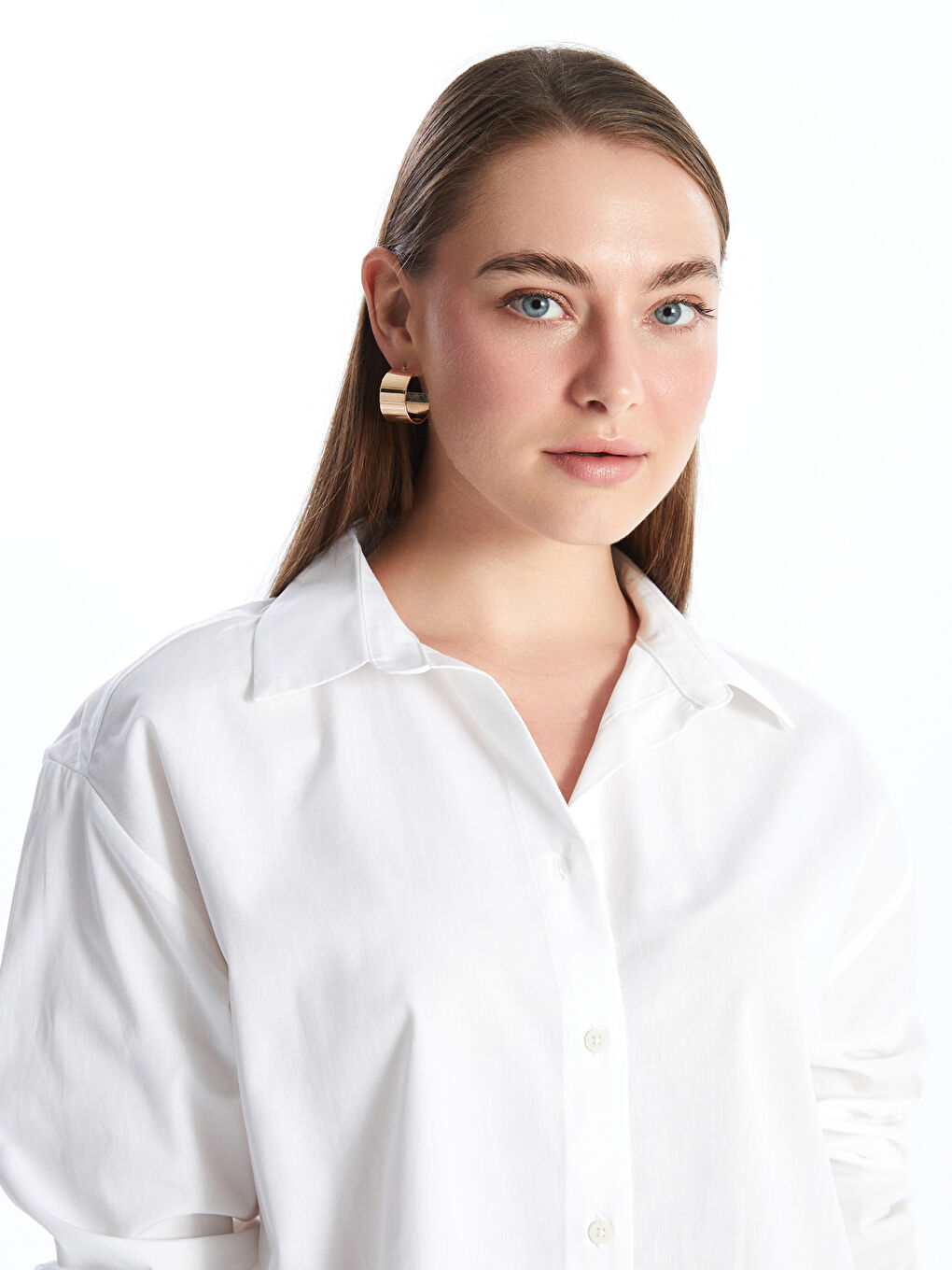 LCWAIKIKI Classic Poplin Women's Shirt -W4AT29Z8-Q6K