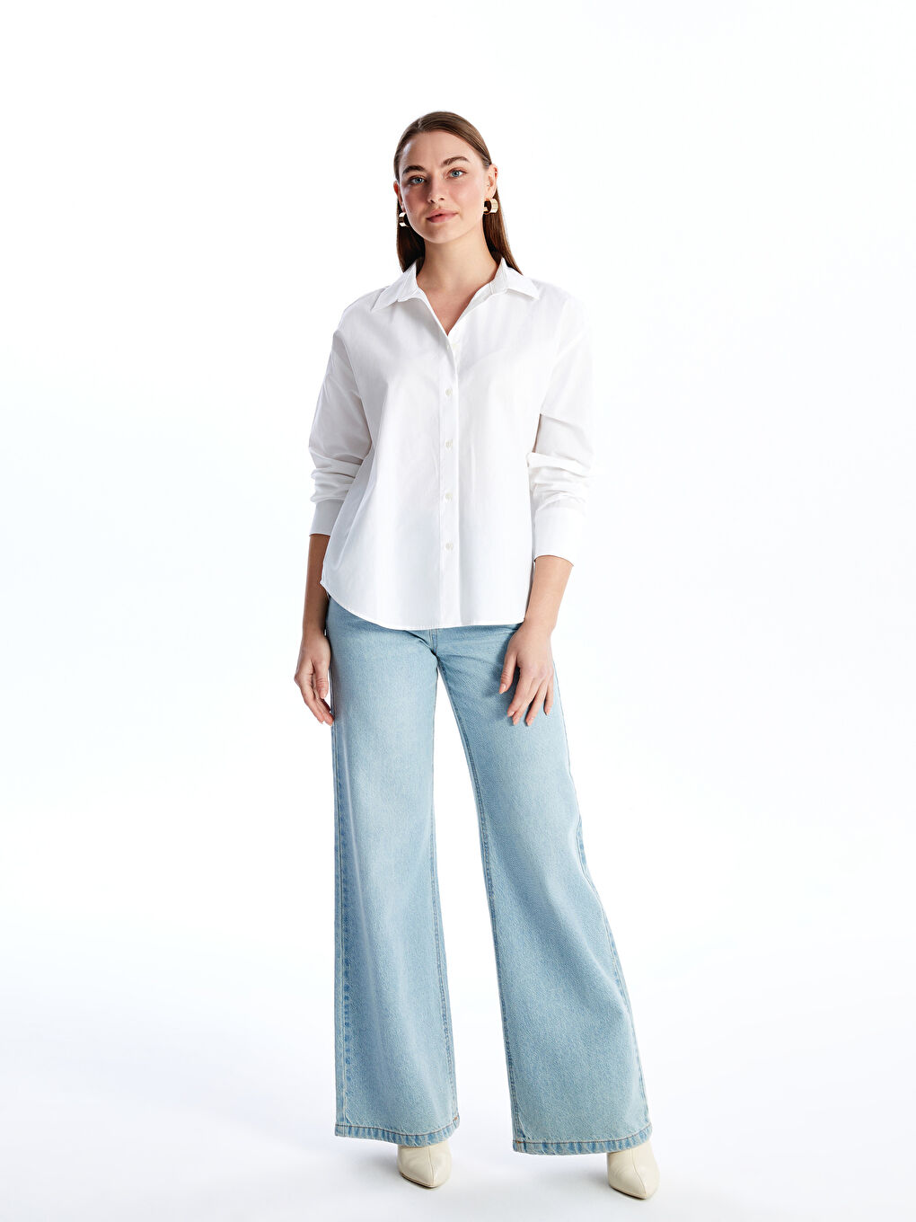 LCWAIKIKI Classic Poplin Women's Shirt -W4AT29Z8-Q6K