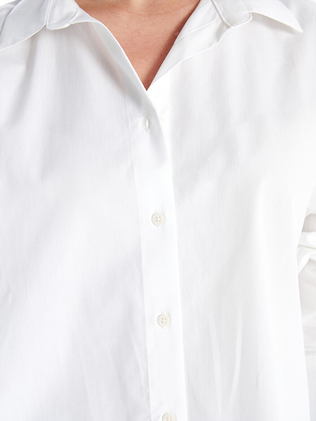 LCWAIKIKI Classic Poplin Women's Shirt -W4AT29Z8-Q6K