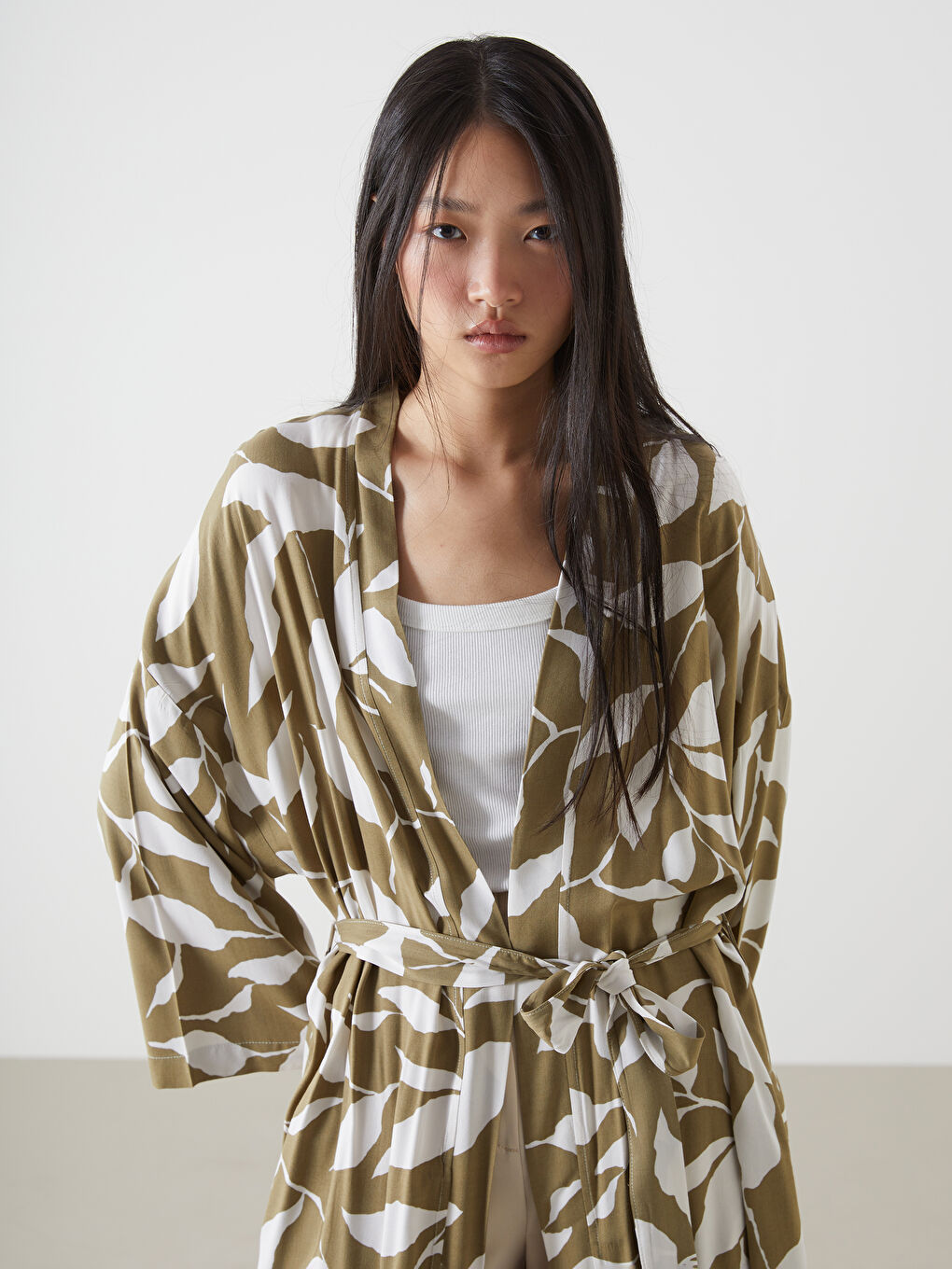 Shawl Collar Patterned Women's Kimono-1